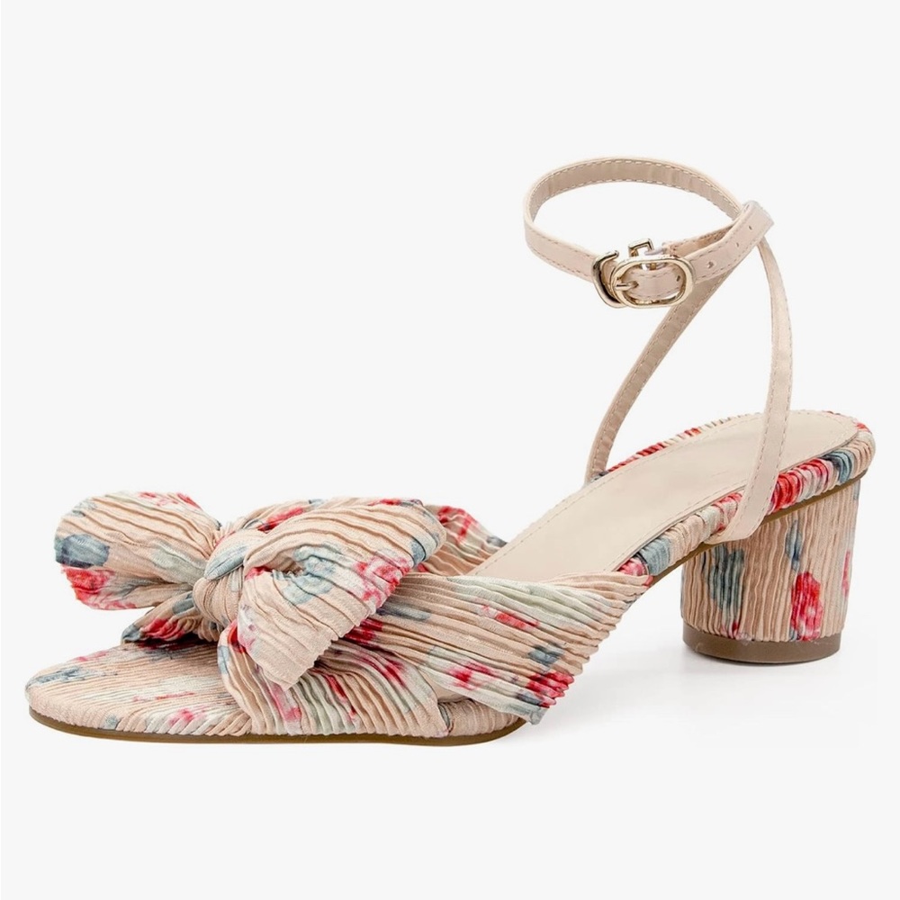 Floral low heel sandal
